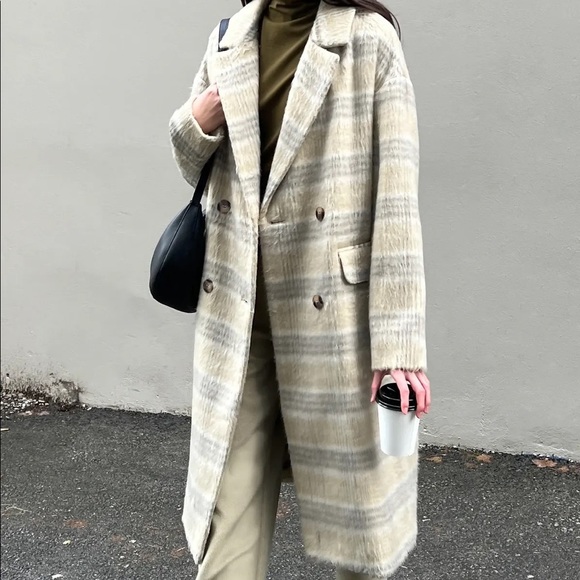 Oak+Fort FUZZY PLAID COAT - Picture 1 of 5
